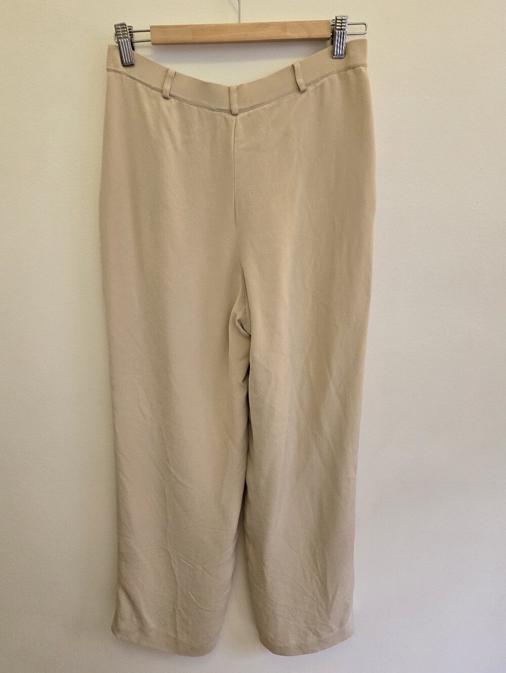 3/$30 Vintage High-Waist Silk Beige Trousers Size S/M - Picture 7 of 11